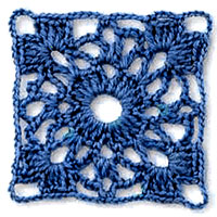 квадратный узор мотив крючком со схемой 26