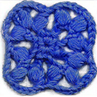 Квадратный мотив крючком 42