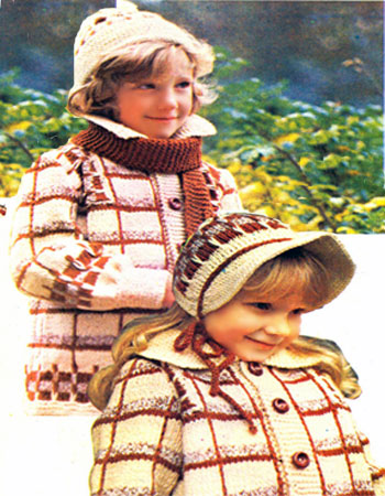 Полупальто, шапка и капор для девочки